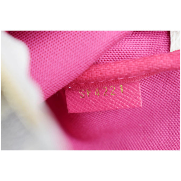 LOUIS VUITTON Christmas Animation Pochette Damier Azur Accessoires Pouch Fuchsia