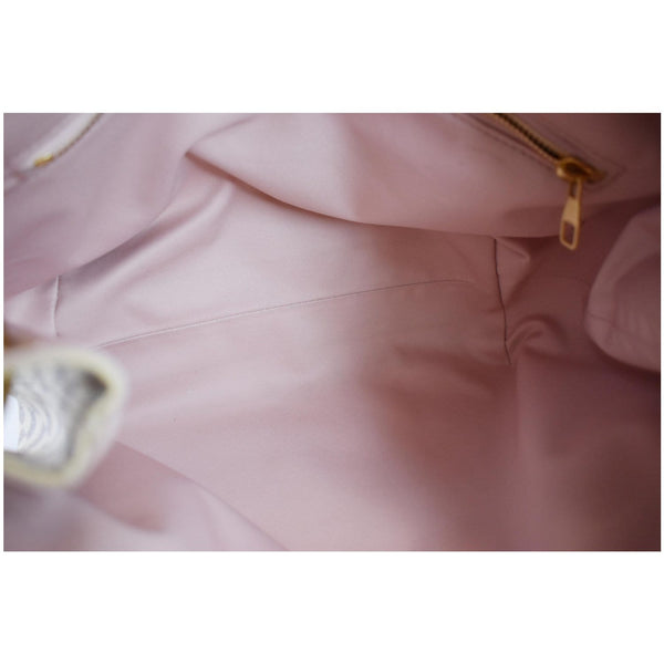 Louis Vuitton Graceful PM Damier Azur Shoulder Bag interior