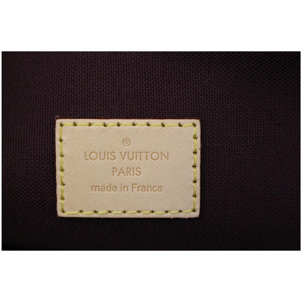 Louis Vuitton Berri MM - Lv Monogram Shoulder Bag - lv logo