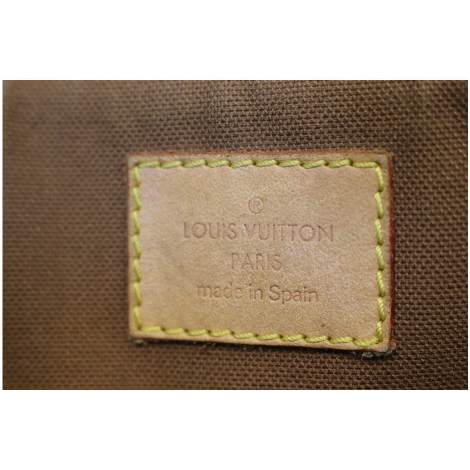 LOUIS VUITTON Tulum GM Monogram Canvas Shoulder Bag E5149 