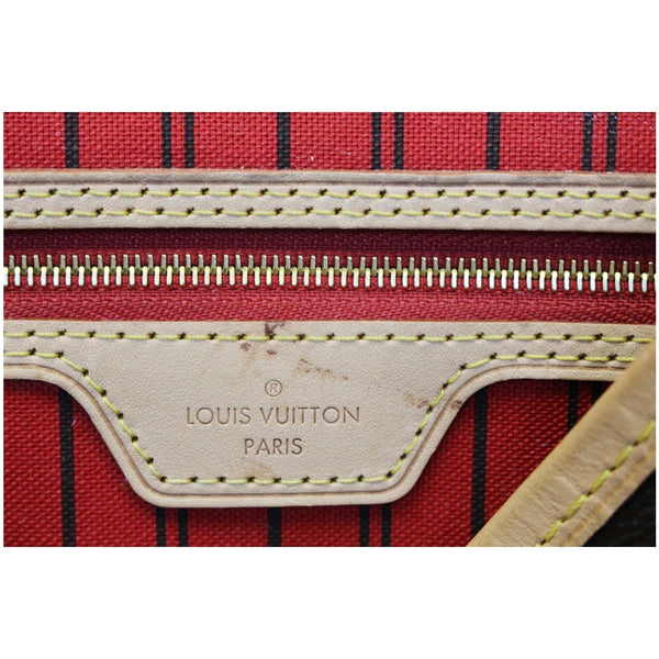 Louis Vuitton Neverfull MM Monogram Canvas Tote Bag - lv logo