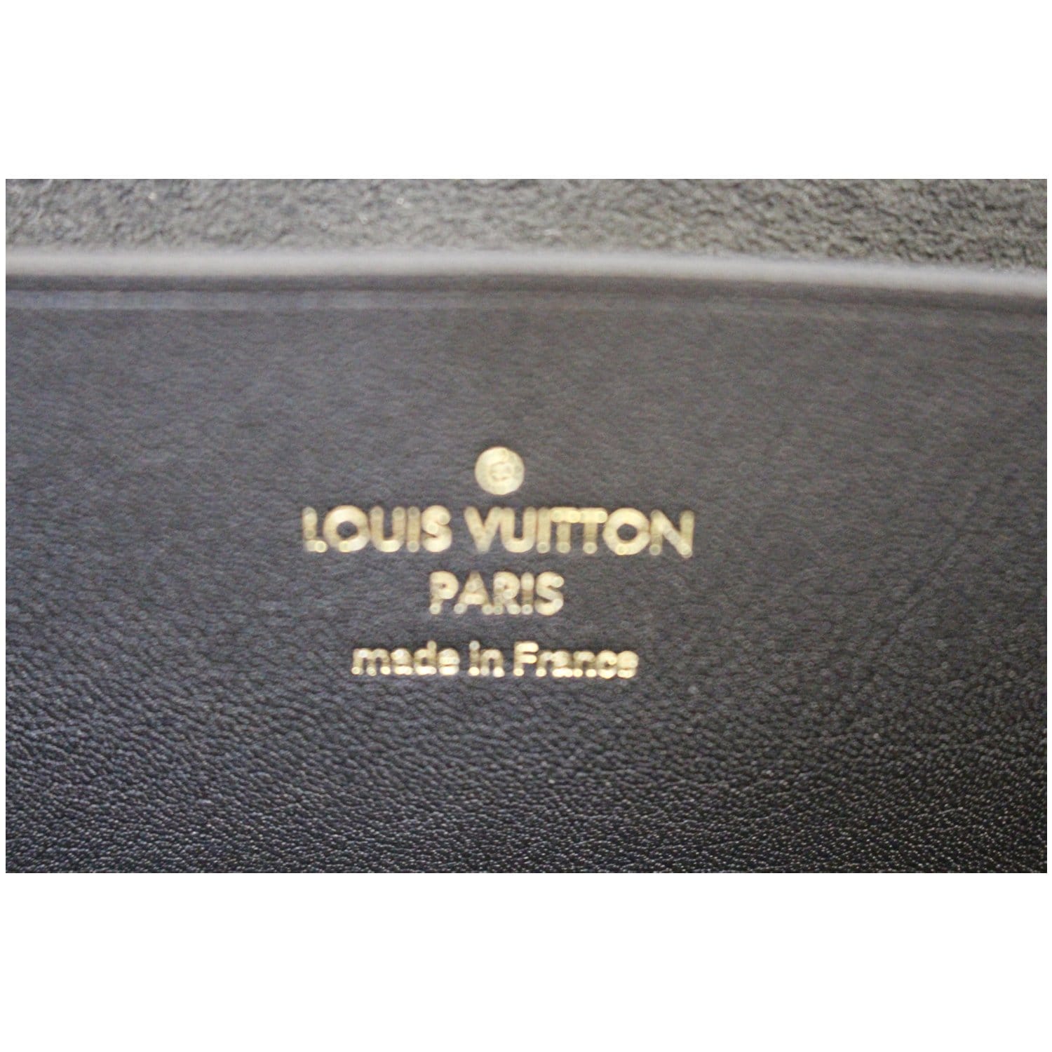 LOUIS VUITTON Calfskin Love Note Black 1250959