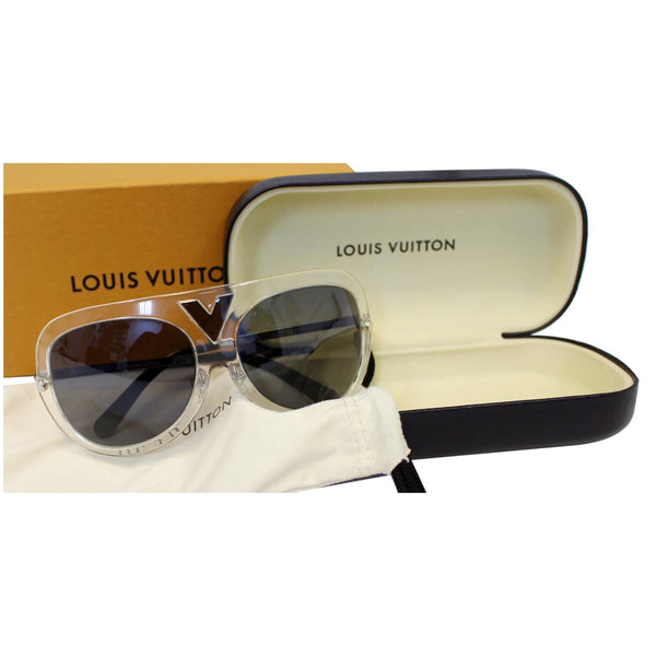 LOUIS VUITTON Aviators Sunglasses Gray-US