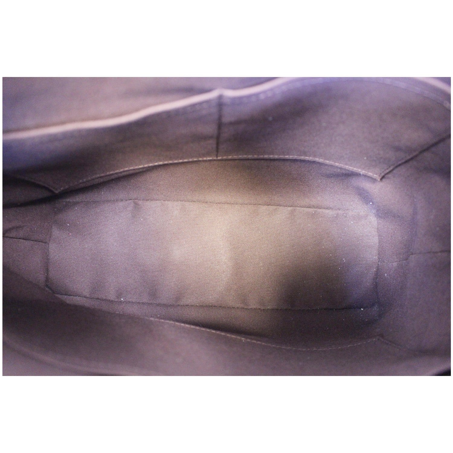 Louis Vuitton // Brown Monogram Canvas Berri MM Bag – VSP Consignment