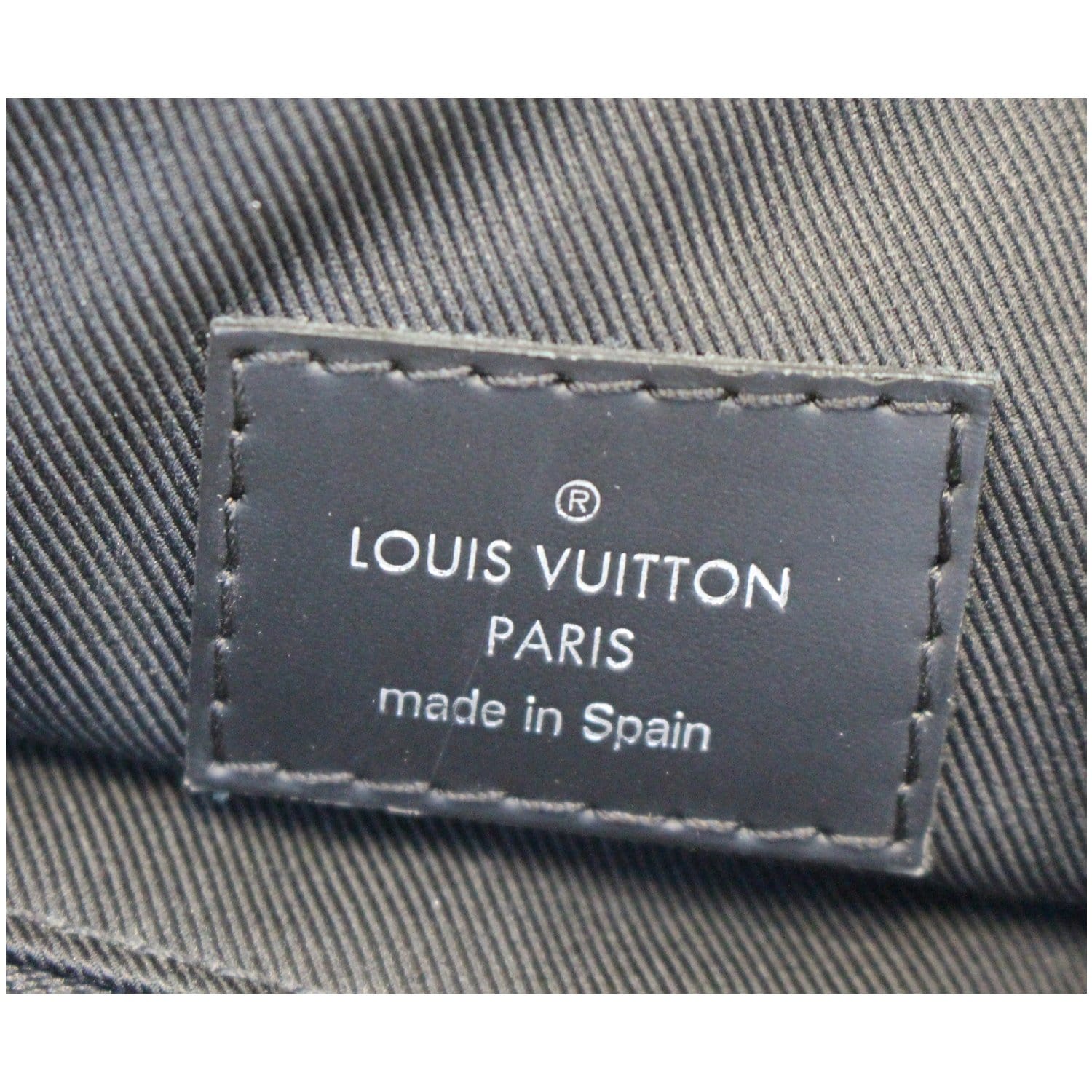 Louis Vuitton Monogram Eclipse Tote Explorer M40567 Men's