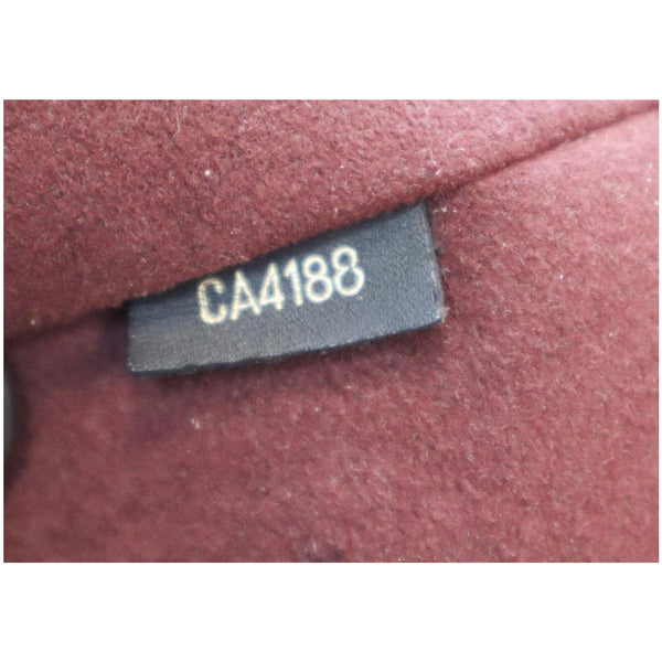 Louis Vuitton V MM Monogram Canvas Tote Shoulder Bag code tag