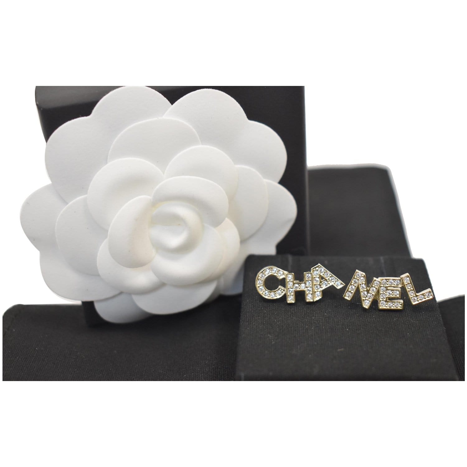 Chanel Crystal Cha-Nel Logo Drop Earrings Gold – Coco Approved Studio