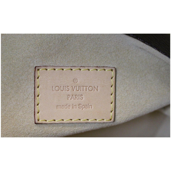 Louis Vuitton Artsy MM Monogram Canvas Women Bag tag