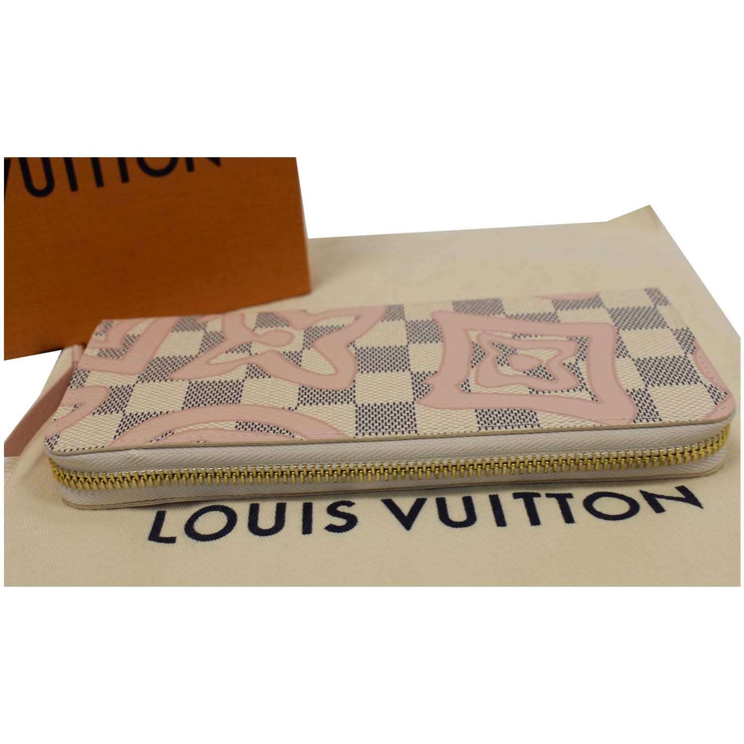 Louis Vuitton Damier Cl√ Mence Wallet, Pink
