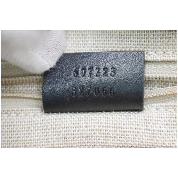 Gucci Flat Microguccissima Leather Wallet - serial code