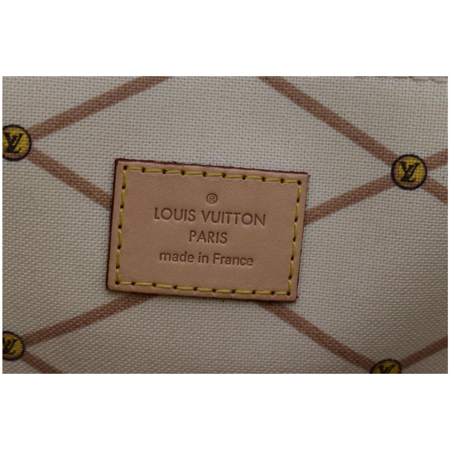 Louis Vuitton Monogram Summer Trunks Pochette Metis - MyDesignerly