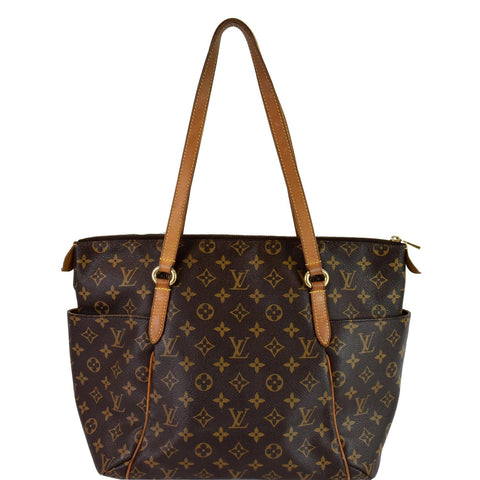 LOUIS VUITTON Totally MM Monogram Canvas Shoulder Bag Brown