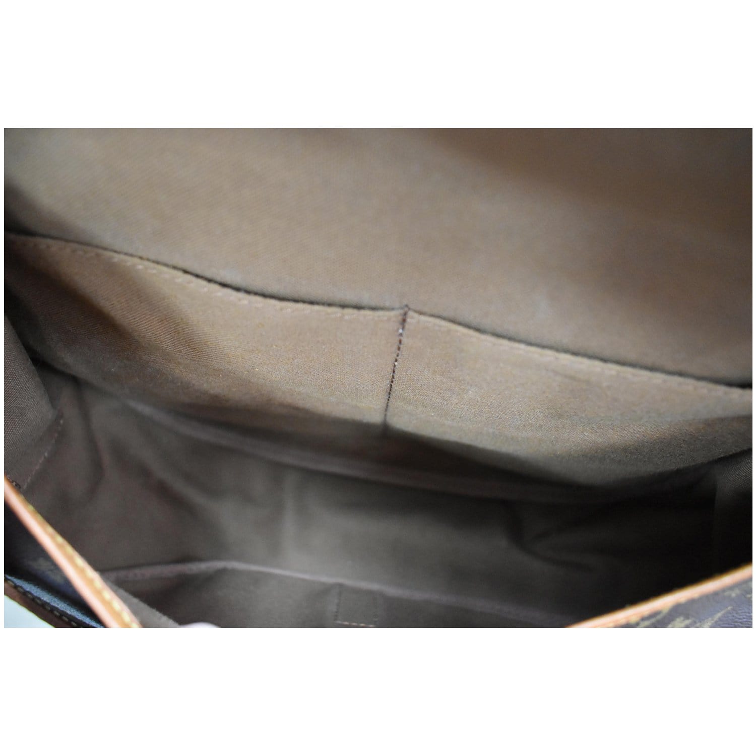 LOUIS VUITTON Shoulder Bag M42254 Saumur 35 Monogram canvas Brown unis –