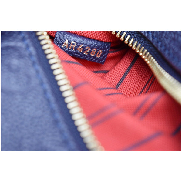 LOUIS VUITTON Metis Pochette Empreinte Leather Crossbody Bag Blue