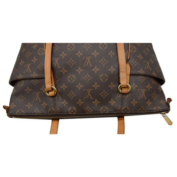 Louis Vuitton Totally MM Monogram Canvas Shoulder Bag