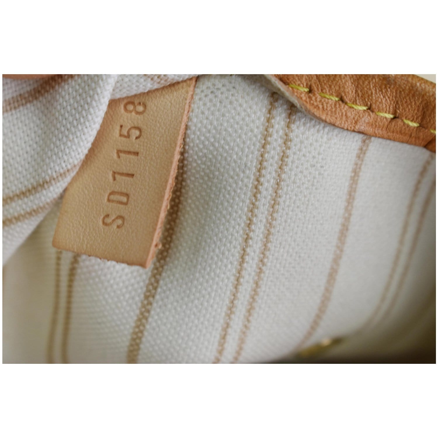Louis Vuitton Damier Never Full Tote Leather Shoulder Bag – Mint
