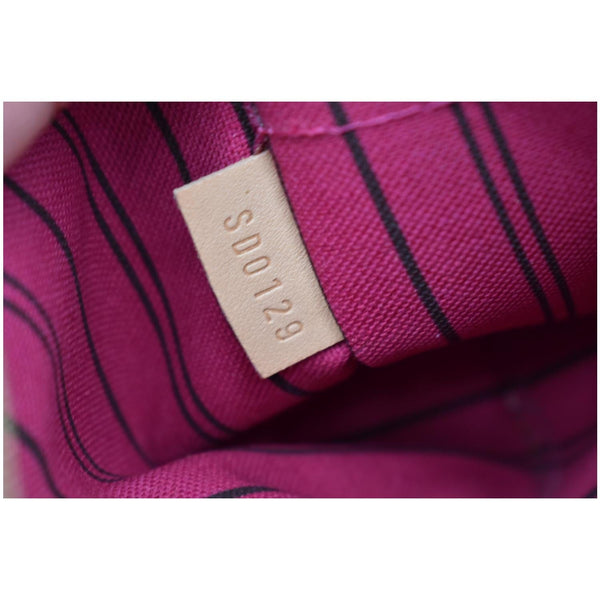 LOUIS VUITTON Neverfull MM Monogram Canvas Pochette Wristlet Pouch Brown