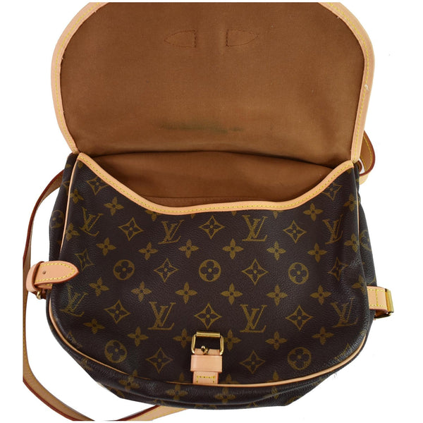 Louis Vuitton Saumur 30 Monogram Canvas bag front opened