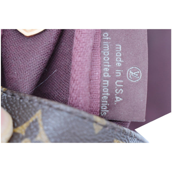 Louis Vuitton Favorite MM Monogram Canvas Crossbody Bag