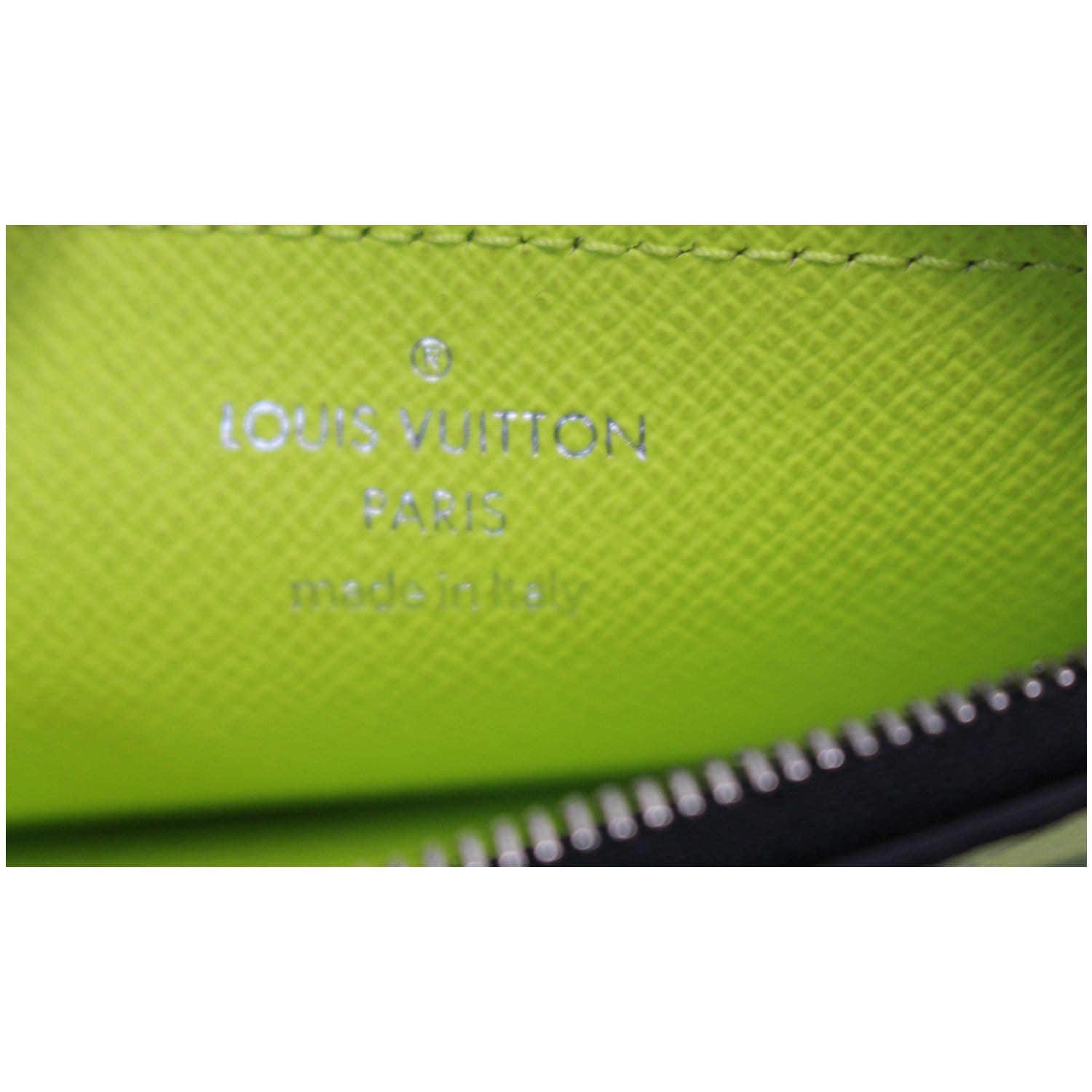 Louis Vuitton Coin Case Portumone Bowat Green Episea Taiga M30384
