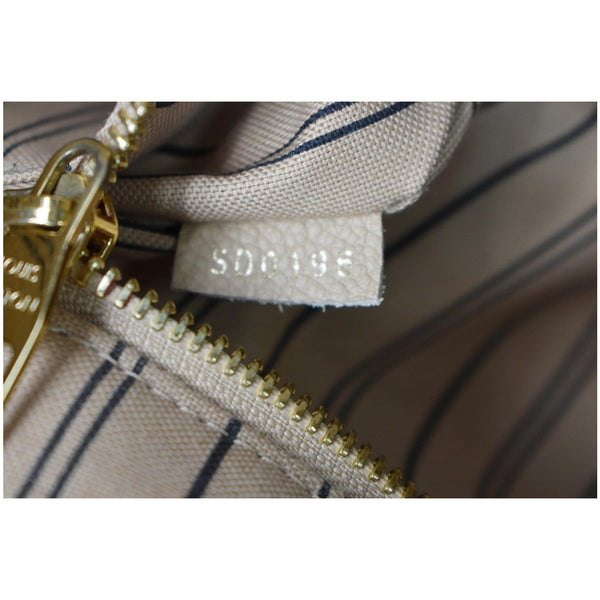 Louis Vuitton Pont Neuf MM Monogram Empreinte Leather Bag code