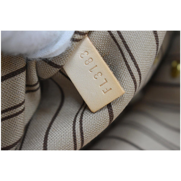 Louis Vuitton Neverfull GM Monogram Canvas Shoulder Bag codeFL3138