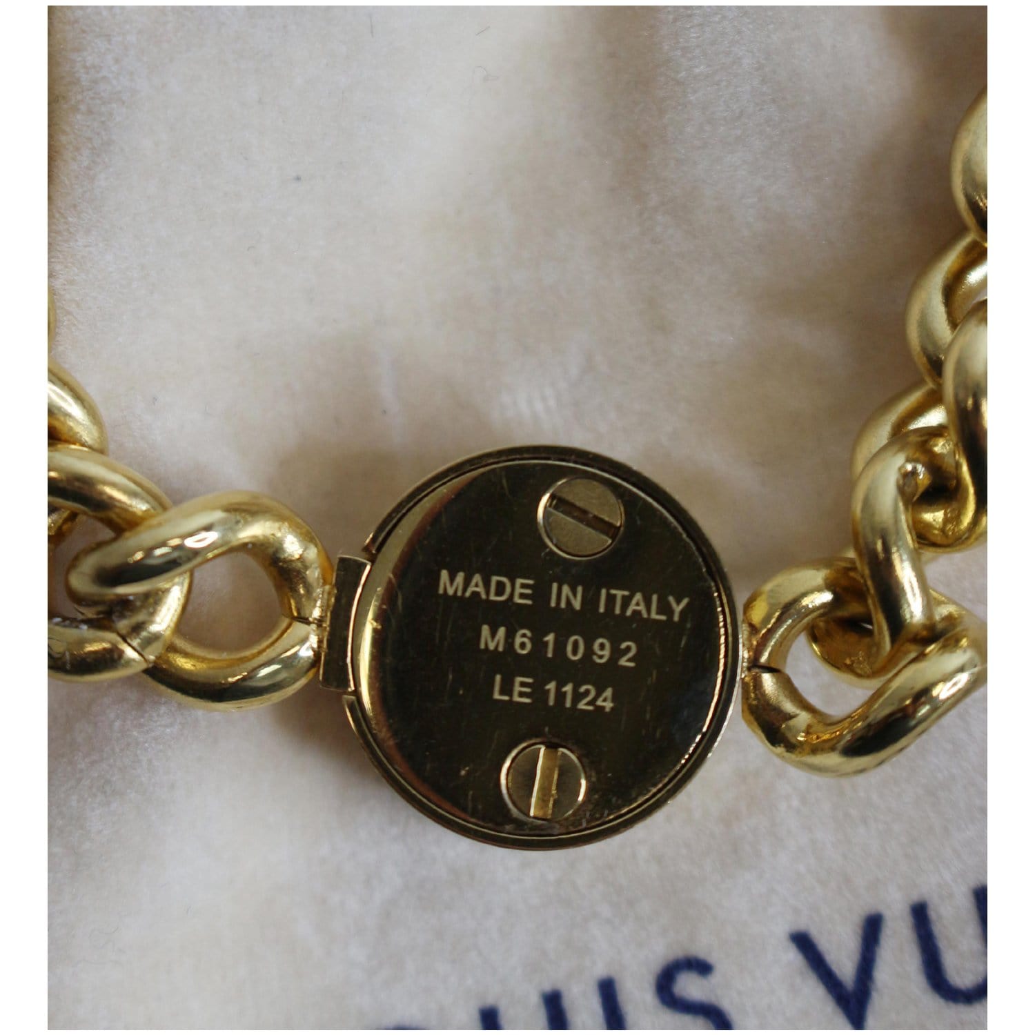 Louis Vuitton LV Chain-it Necklace Dore Metal