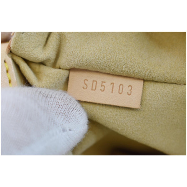 Louis Vuitton Monogram Canvas Retiro PM bag - code