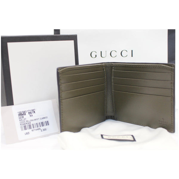 Gucci Bi-Fold Crocodile Leather Wallet - stunning