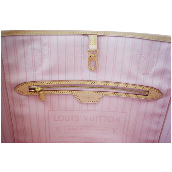 Louis Vuitton Neverfull MM Damier Azur bag zipper
