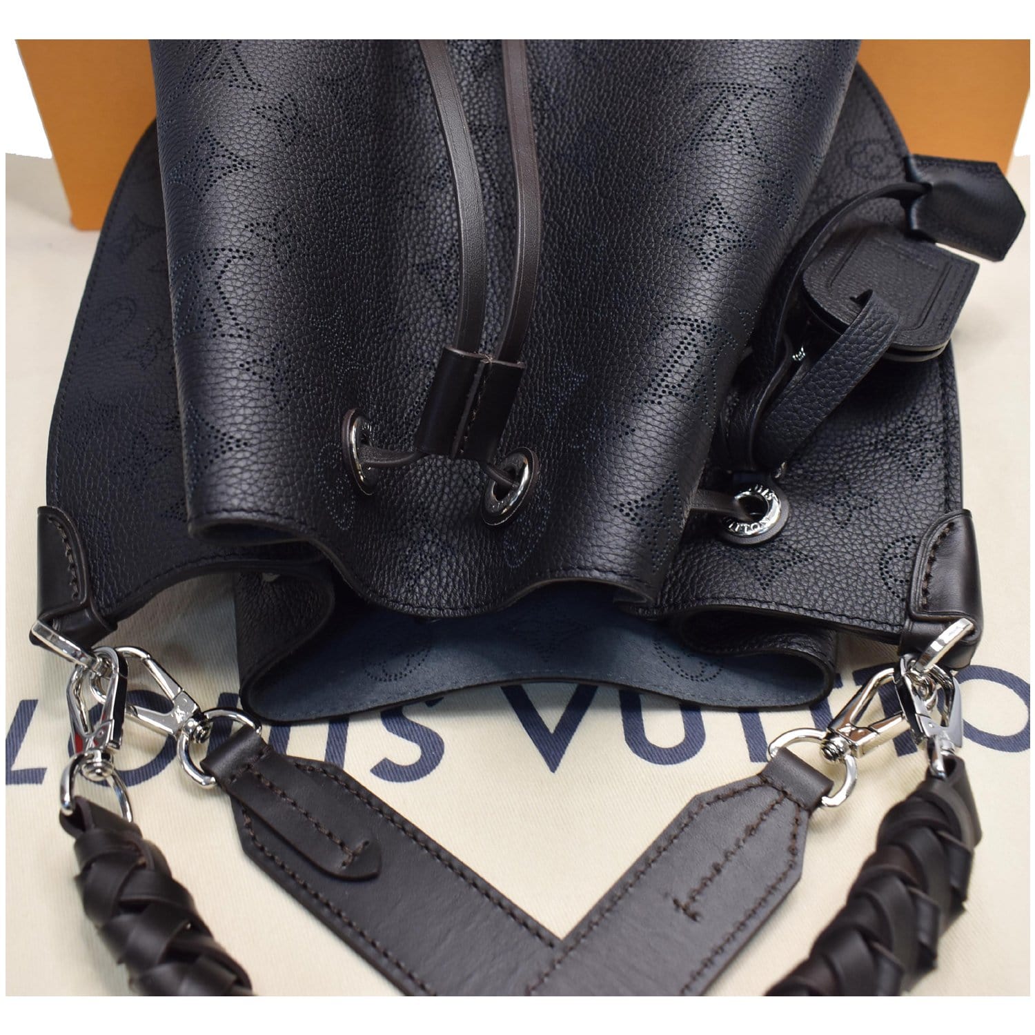 Muria Mahina Leather - Handbags