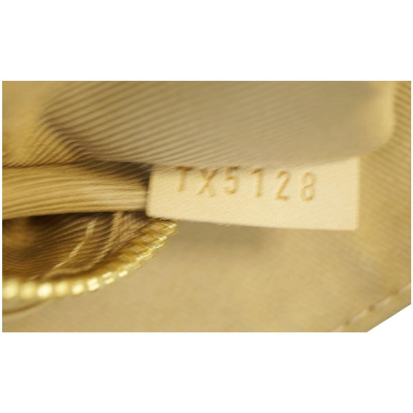Louis Vuitton Graceful MM item code