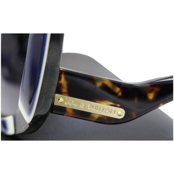 LOUIS VUITTON Anemone Navy Sunglasses - Lv logo