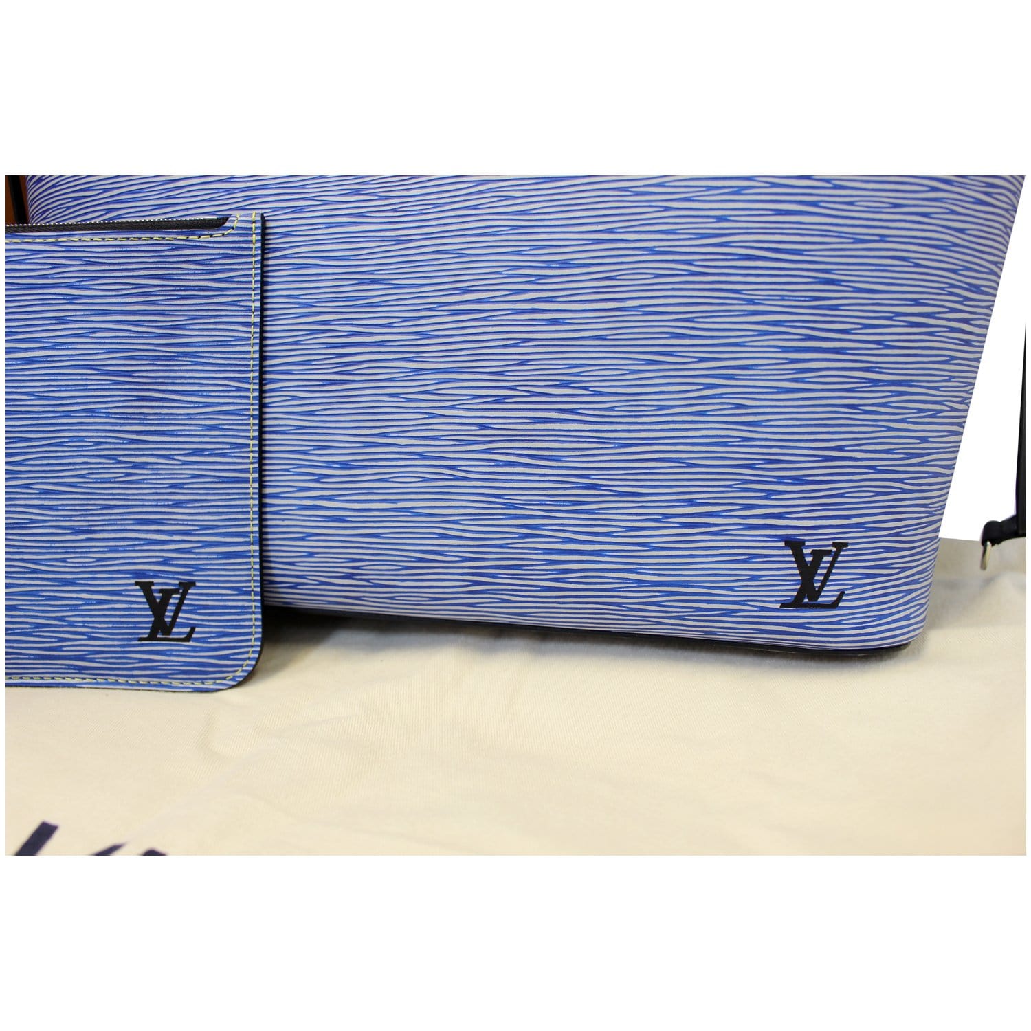Louis Vuitton, Bags, Louis Vuitton Neverfull Mm Epi Bleu Denim