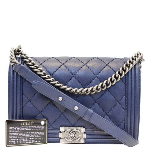 CHANEL New Medium Boy Flap Calfskin Double Stitch Shoulder Bag Navy