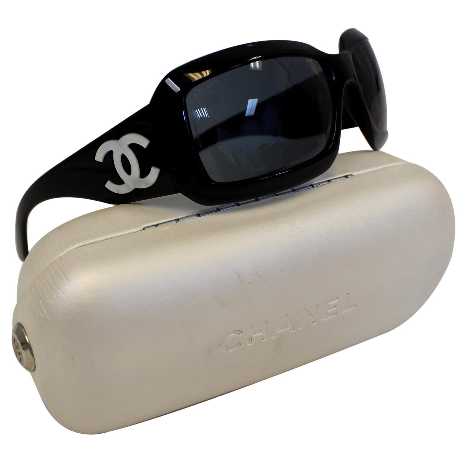 chanel sunglasses that say chanel on the side