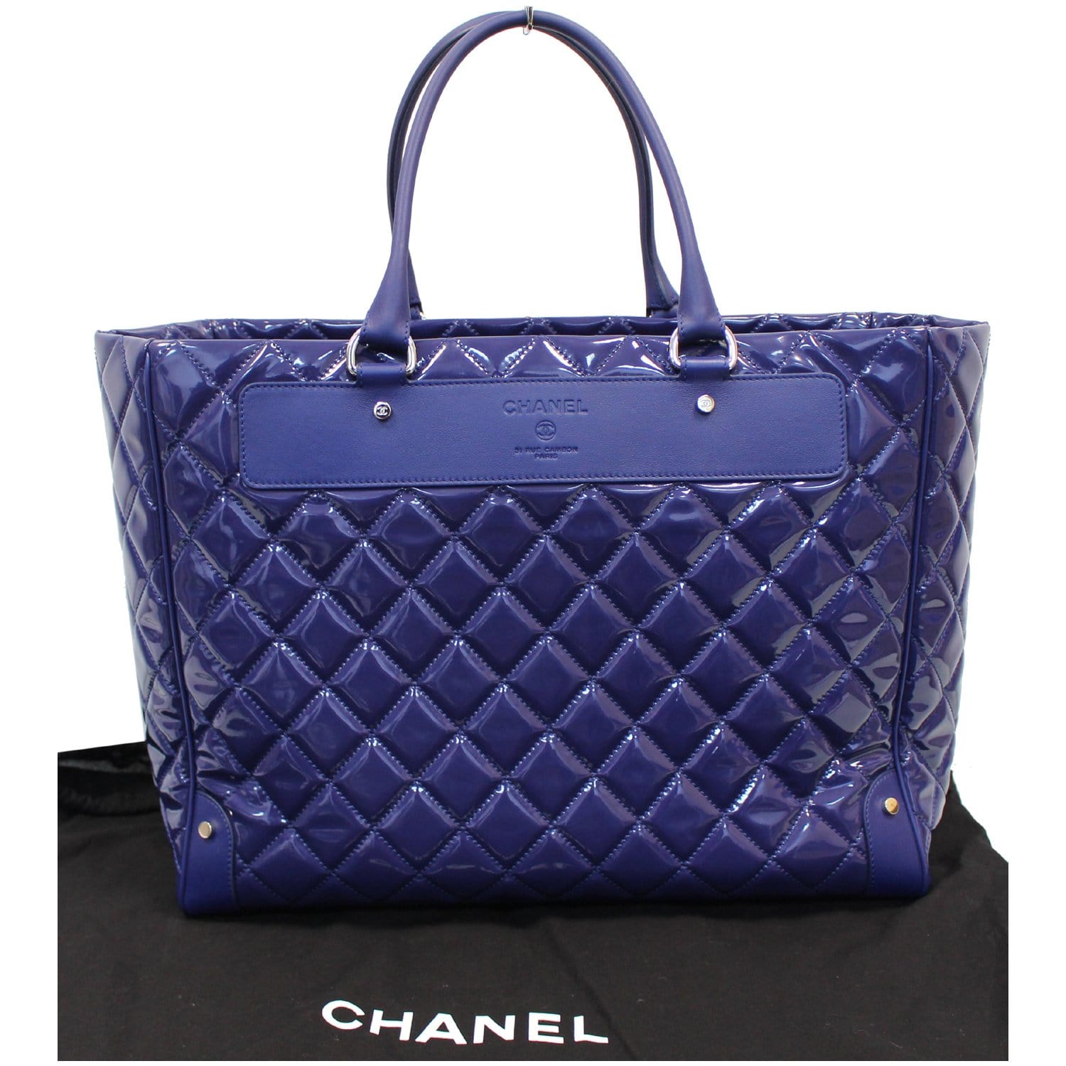 CHANEL SHOPPING HANDBAG 2.55 PATENT QUILTED LEATHER CABAS TOTE HAND BAG  Blue Patent leather ref.470904 - Joli Closet