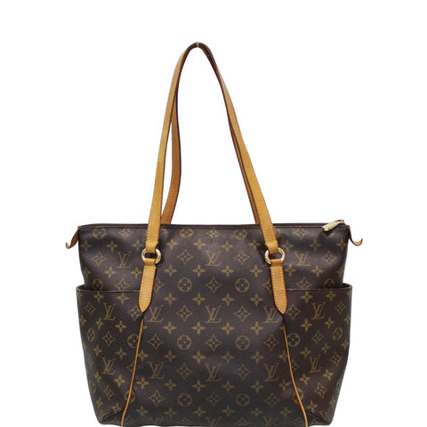 LOUIS VUITTON Totally MM Monogram Canvas Shoulder Bag Brown