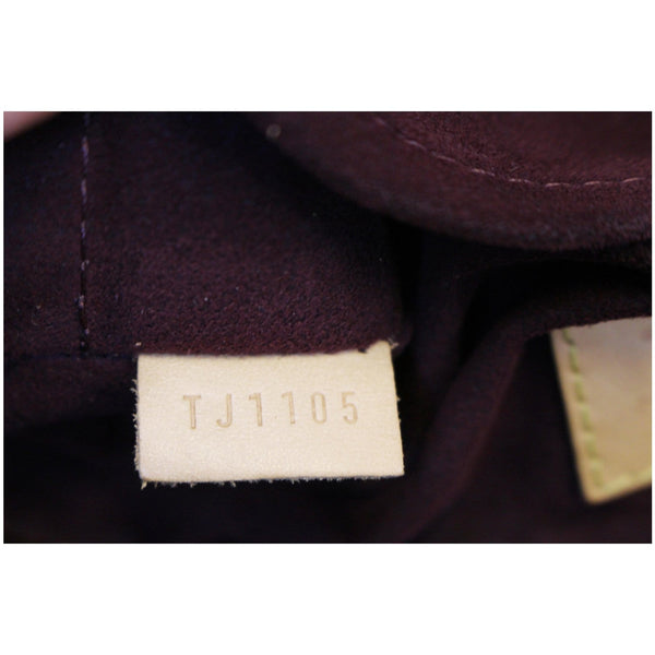 Item Code Lv Estrela MM NM Monogram Canvas Bag