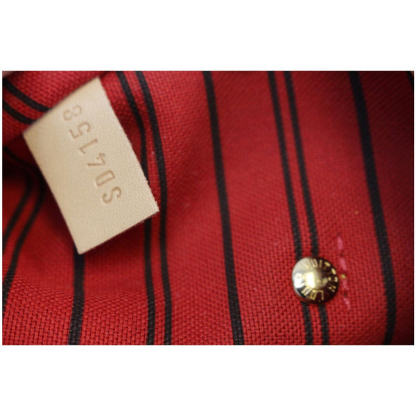 Louis Vuitton Neverfull MM Monogram Canvas Tote Bag - lv tag