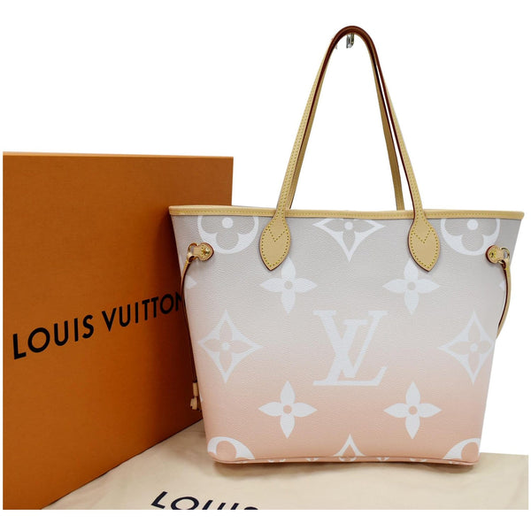 LOUIS VUITTON Neverfull MM Pool Monogram Giant Tote Shoulder Bag Brume
