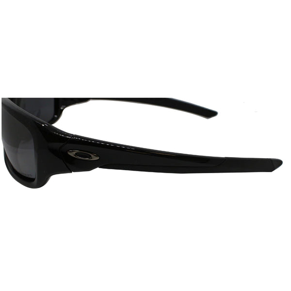 Oakley Valve Sunglasses Black color frame for men