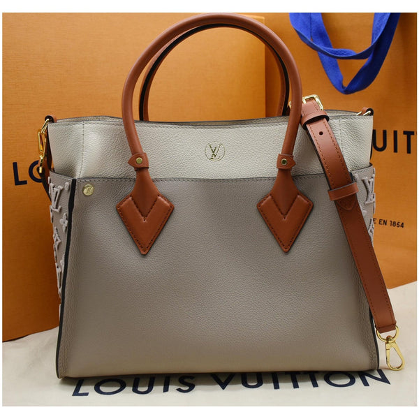 Louis Vuitton On My Side MM Monogram Tufting handbag