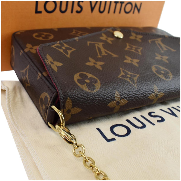 Louis Vuitton Pochette Felicie Monogram Canvas Bag - corner close view