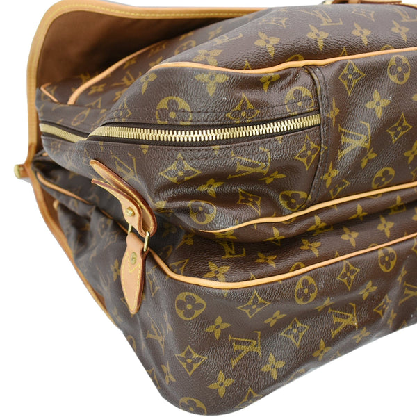 Louis Vuitton Sac Chasse Monogram Canvas Hunting Bag - DDH