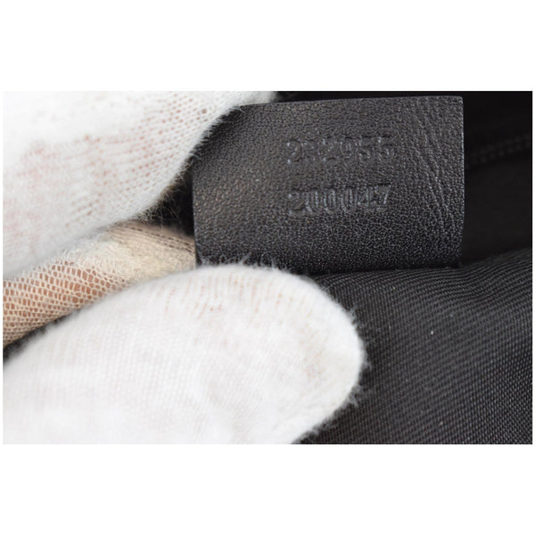 Gucci Medium Sukey GG Canvas Hobo handbag code