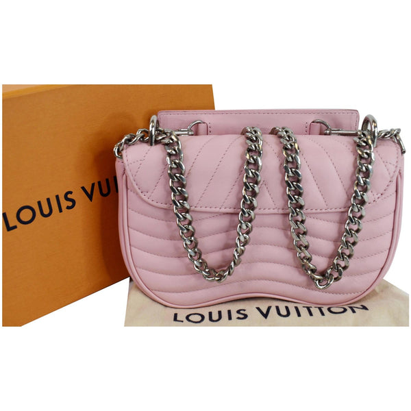 LOUIS VUITTON New Wave Chain MM Calfskin Leather Shoulder Bag Rose Pink