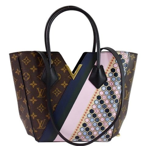 LOUIS VUITTON Kimono Monogram Canvas Graphic Pattern Tote Bag Multicolor