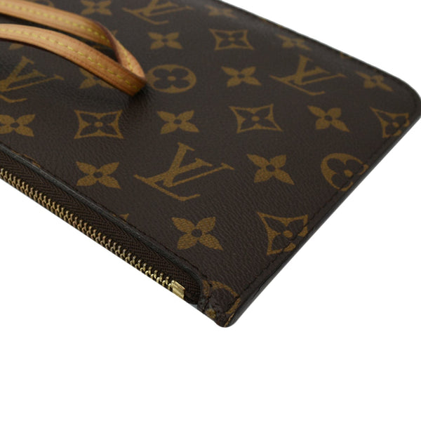 LOUIS VUITTON Neverfull Monogram Canvas Pochette Wristlet Pouch Brown