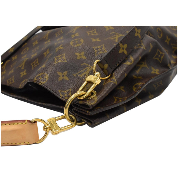 Louis Vuitton Metis Hobo shoulder handbag with gold hardware